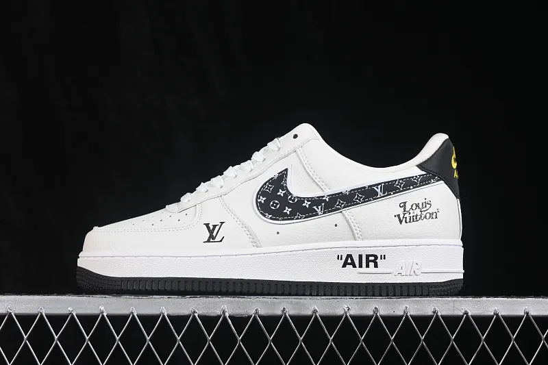 All categories Nk Air Force 1 Air Force series Nk Air Force 1 Low Air Force low-top Nike Air Force 1'07 Low joint model Air Force 1 low-top casual sneakers WY0655-104